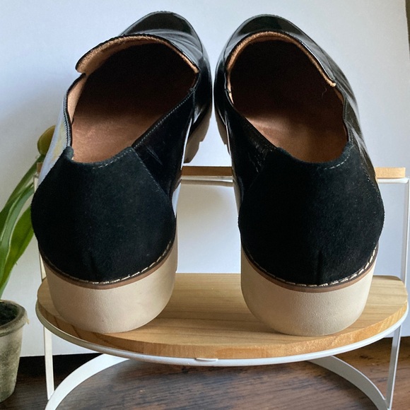 VIONIC Kensley Black Glossy Patent Leather Loafer Almond Toe Women’s Size 8.5 - Picture 9 of 15